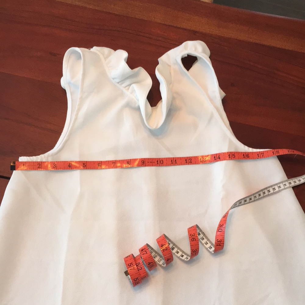 Tuckernuck Mason ruffle neck blouse in cream white  S - Picture 5 of 10